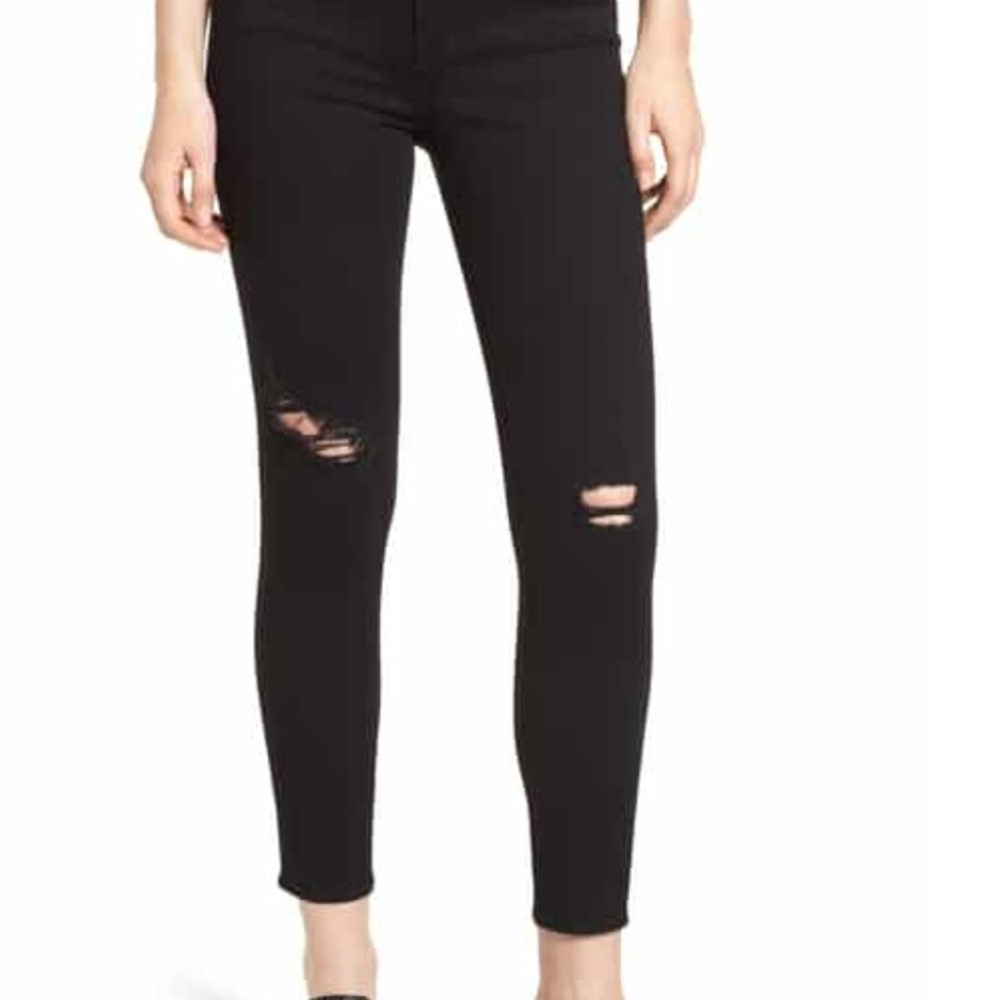 Articles of Society Black Distressed Skinny